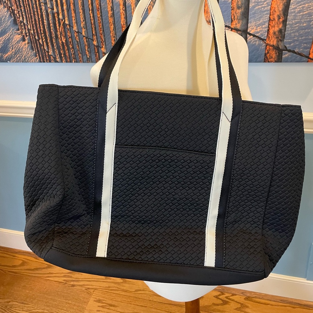 Stella & Dot Black Quilted Tote Bag with Pink Interior